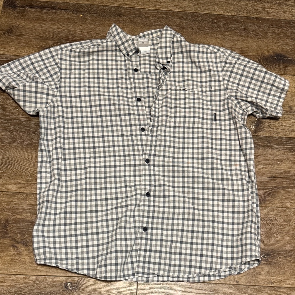 Columbia regular fit button down XXL